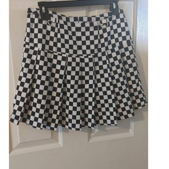 Hot Topic Mini Skirt Pleated Checkered Chains Skater Punk Goth Medium - Picture 3 of 4